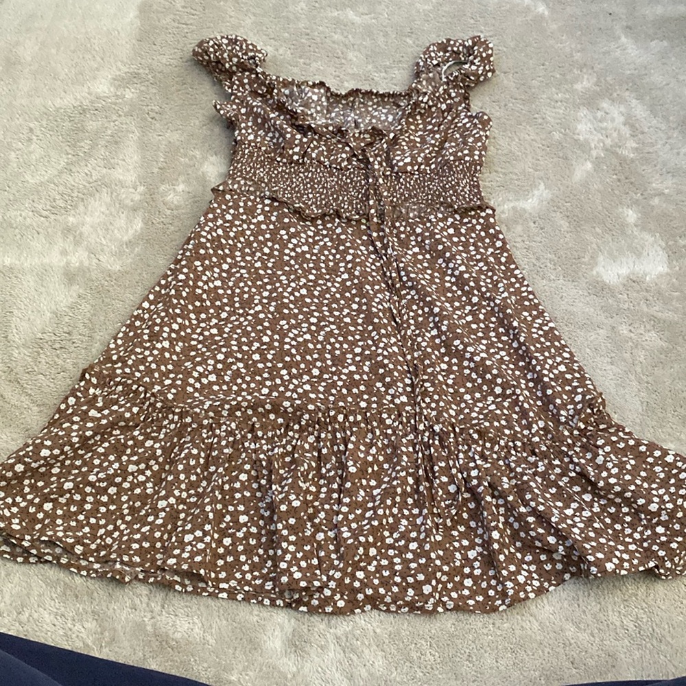 brown dress